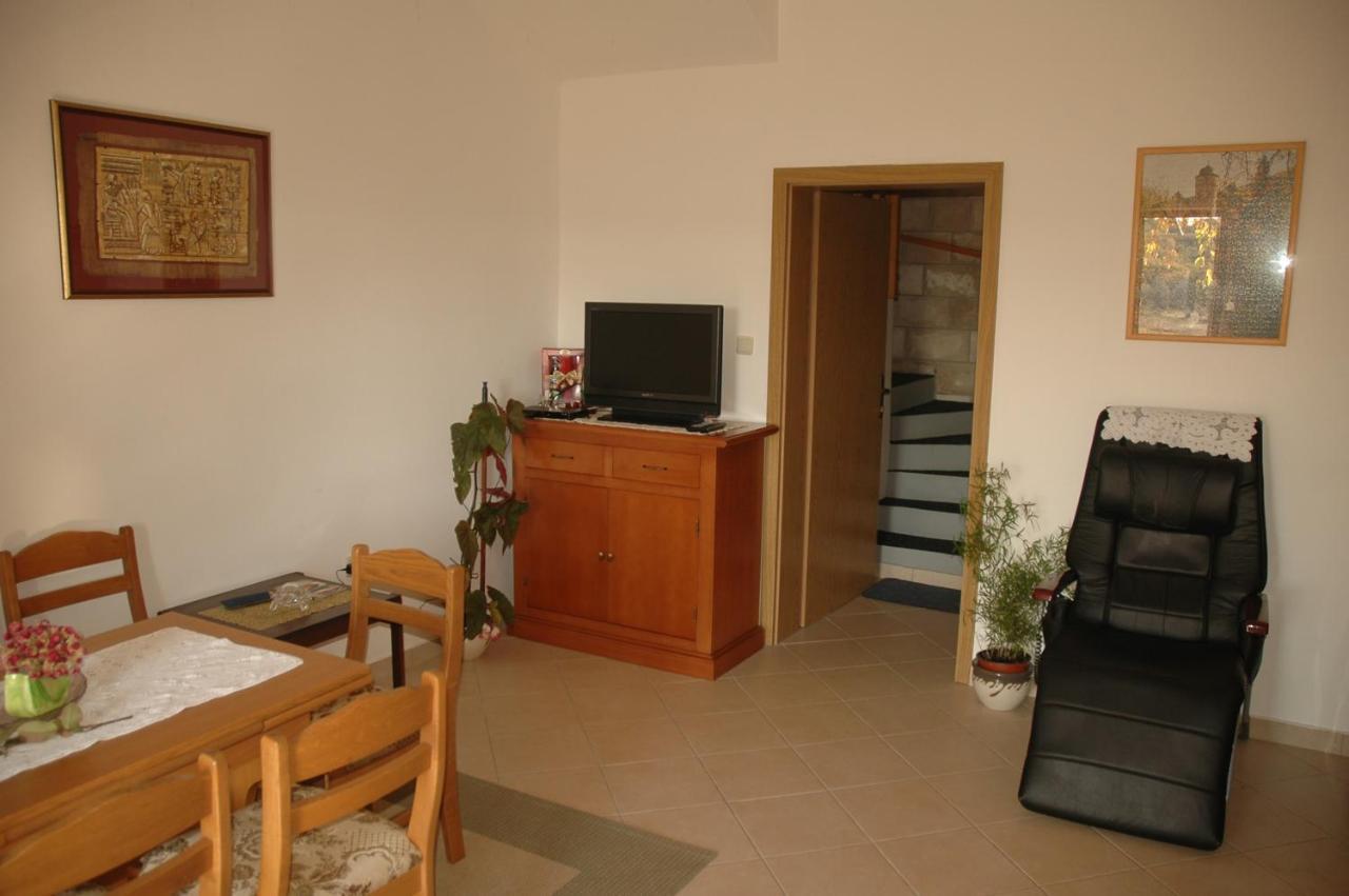 Apartment Vukorep Sudurad Exterior photo